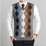 Aidase New Arrival Fashion Design Mens V-Neck Diamond Argyle Pattern Cashmere Sweater Vest aidase-shop